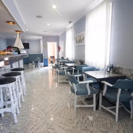 Balear Hotel *